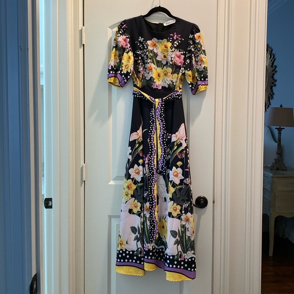 Beautiful maxi dress - Picture 1 of 5